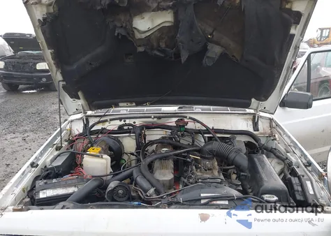 1993 Jeep Cherokee Postal z USA, uszkodzony, nr VIN 1J4FN21S3PL543353